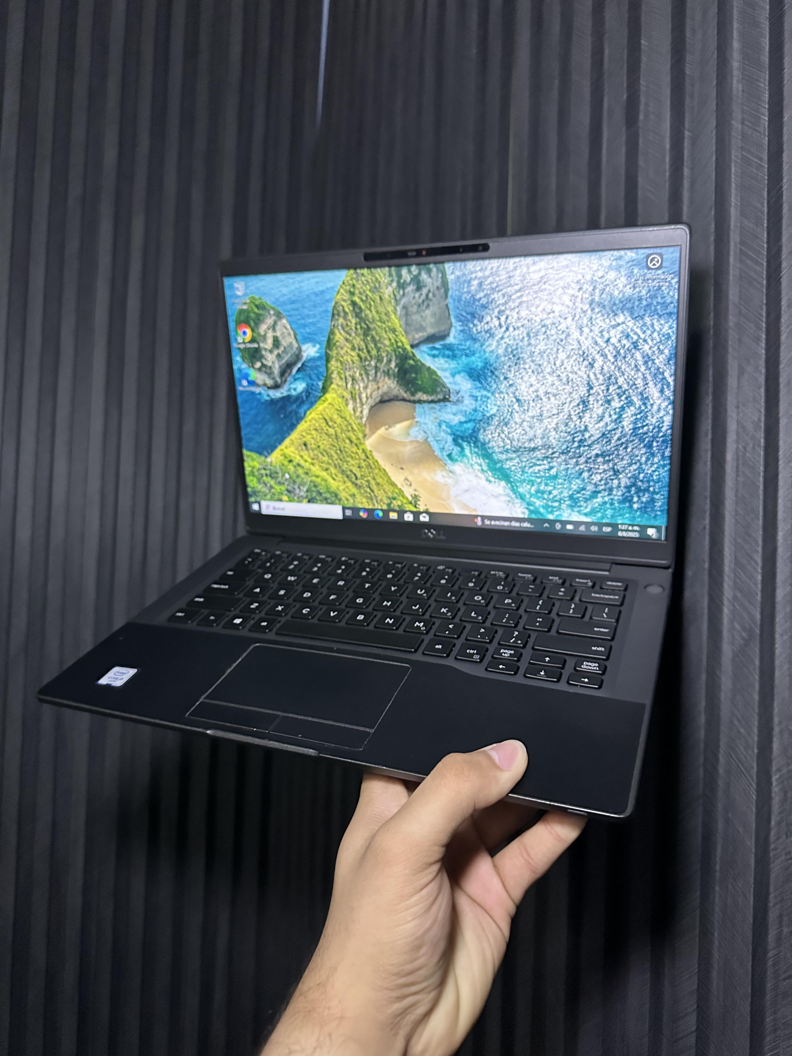 Laptop Dell Latitude 7400 Foto 7285856-3.jpg