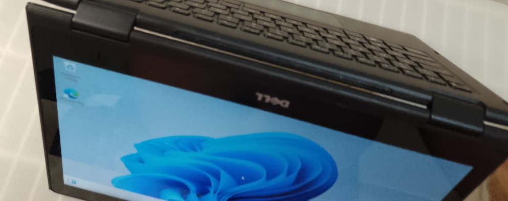 Laptop Dell Latitude 3390 i5 touch 16256GB Foto 7285858-2.jpg