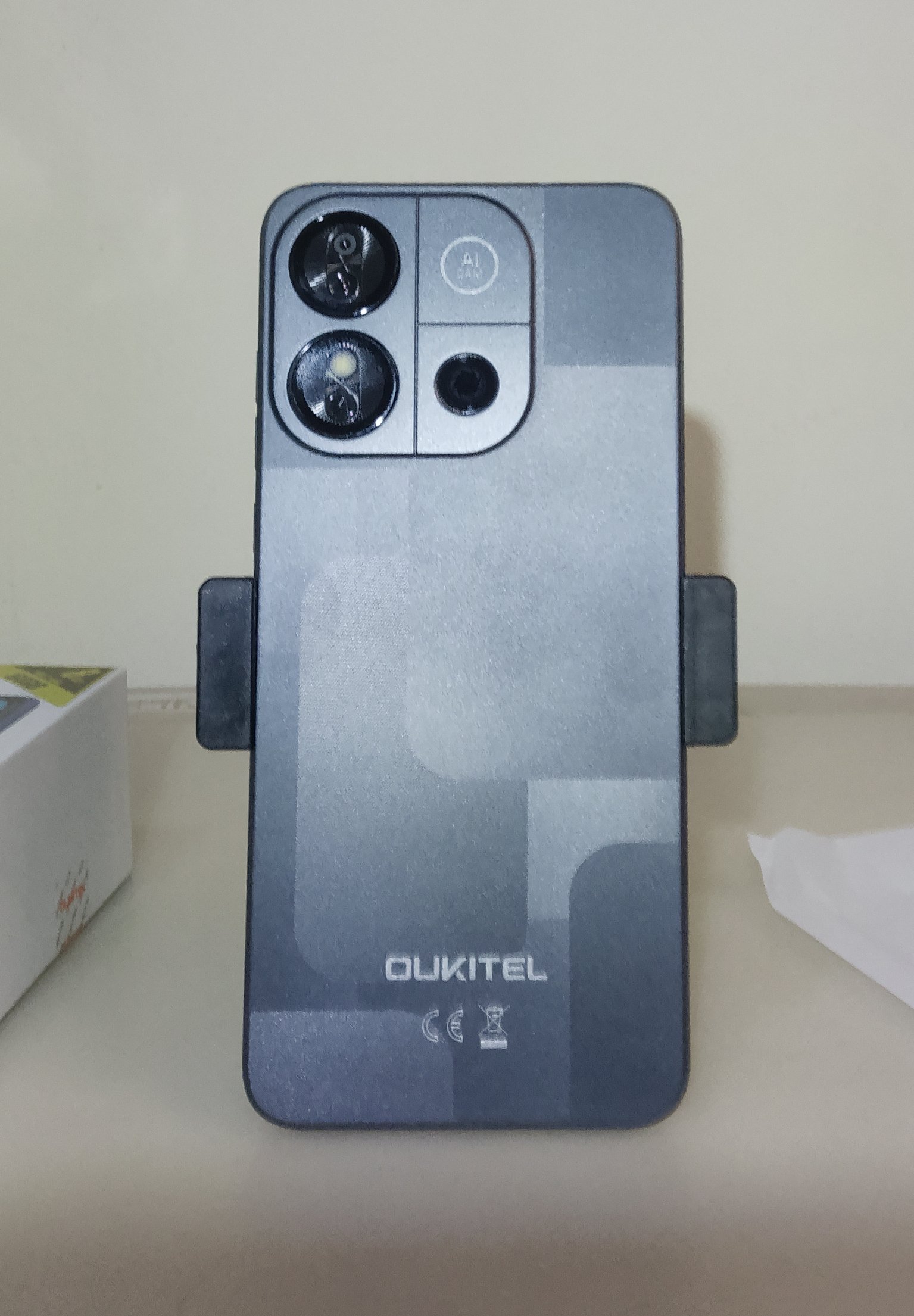 Celular Oukitel C57S 864GB Foto 7285862-4.jpg