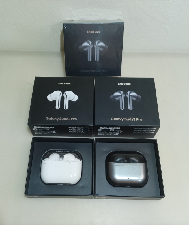 Audifonos inalambricos Samsun y a ir pods Foto 7285865-4.jpg
