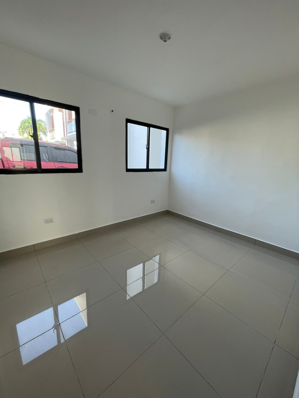 Apartamento de 2 Habitaciones en Venta en el Ensanche Isabelita.  Foto 7285875-6.jpg
