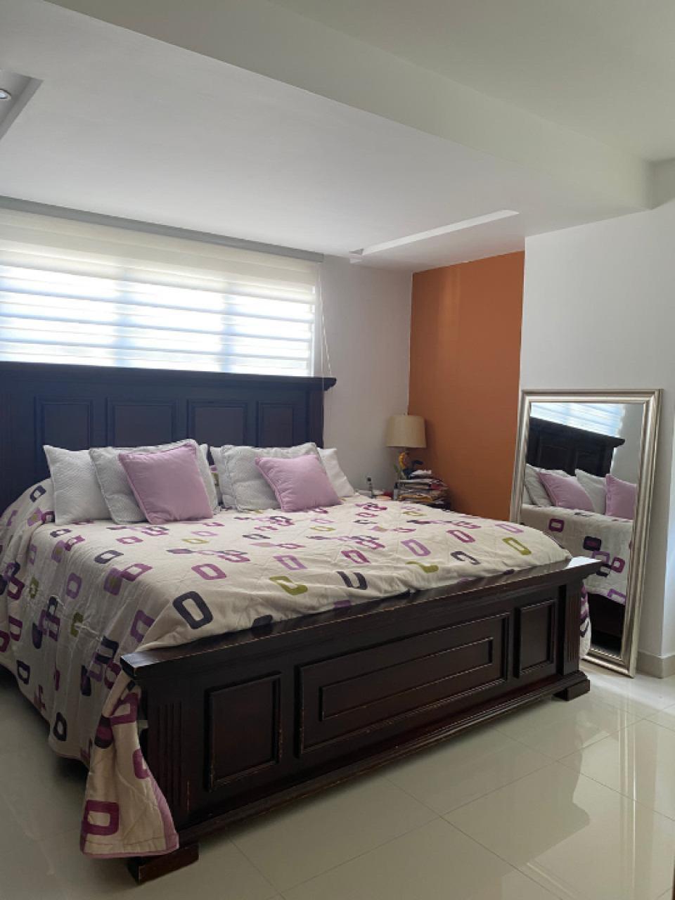 Apartamento de 3 Habitaciones en Venta en la Av. Independencia.  Foto 7285940-6.jpg