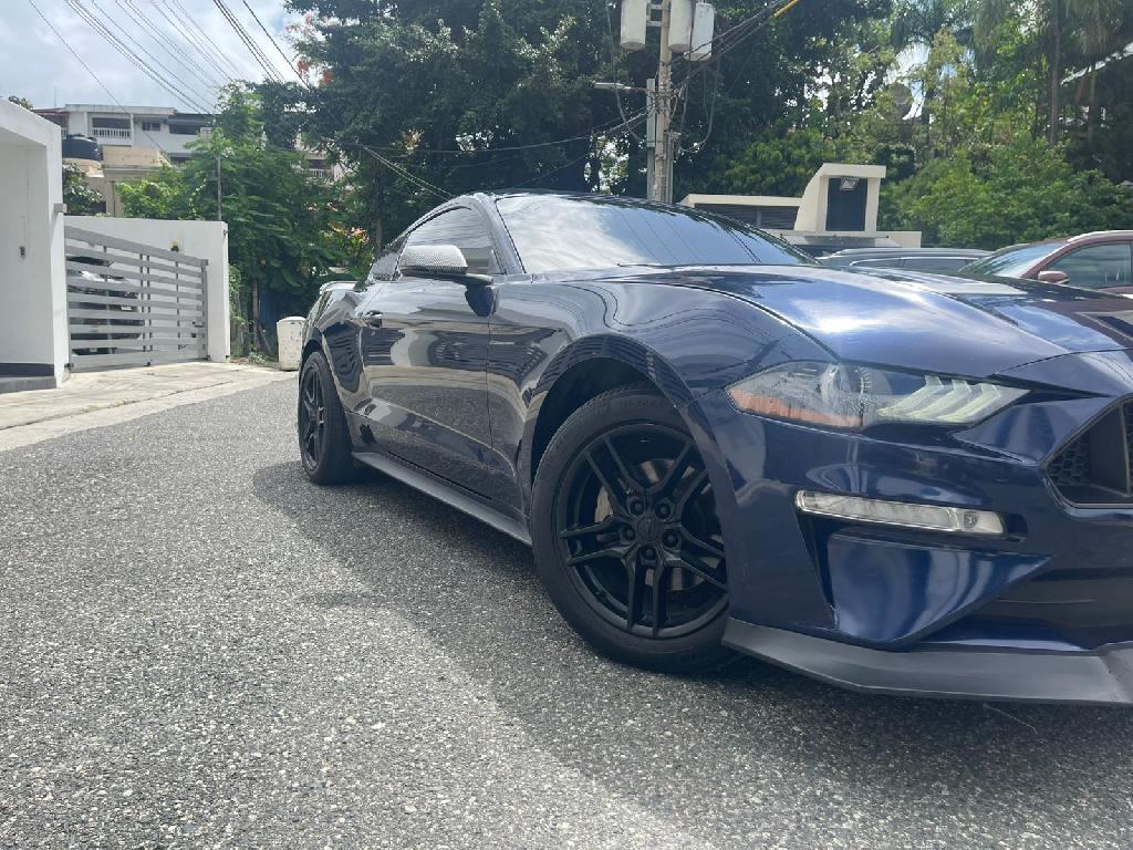 FORD MUSTANG ECOBOOST PREMIUM FASTBACK 2018 COMO NUEVO Foto 7286032-2.jpg