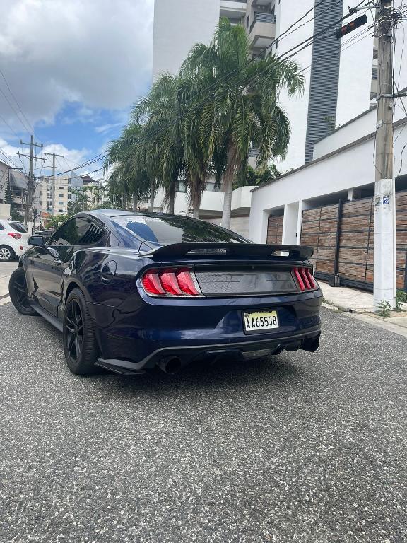 FORD MUSTANG ECOBOOST PREMIUM FASTBACK 2018 COMO NUEVO Foto 7286032-6.jpg