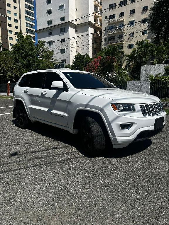 JEEP GRAND CHEROKEE LAREDO 2016 BLANCA COMO NUEVA Foto 7286034-2.jpg