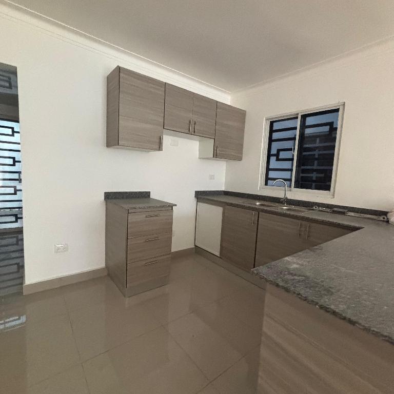 APARTAMENTO NUEVO 1ER. NIVEL 2 HABITACIONES 2 BAÑOS PATIO PRIVADO...ST Foto 7286142-4.jpg