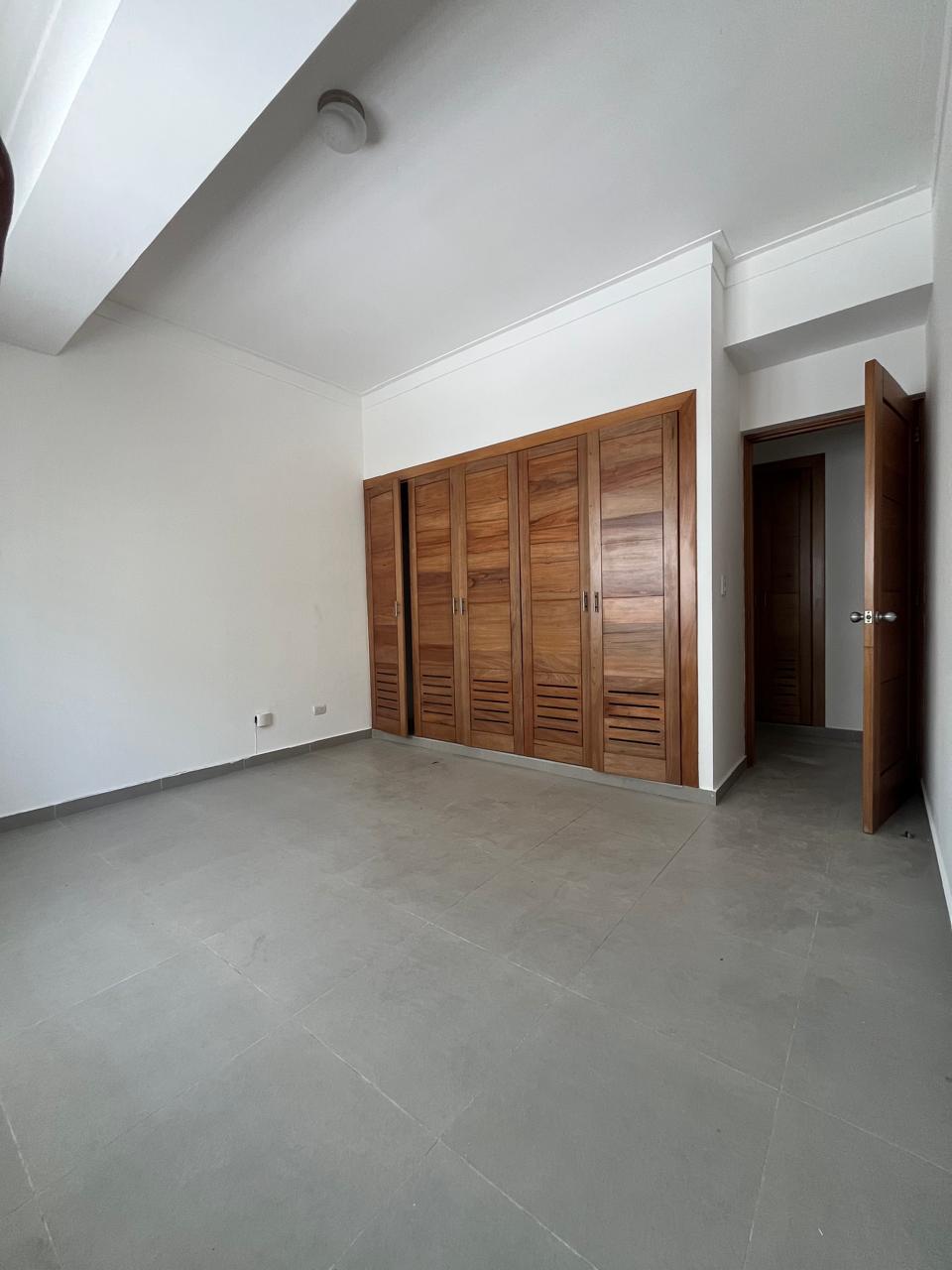 Apartamento en alquiler en el Naco Foto 7286277-11.jpg