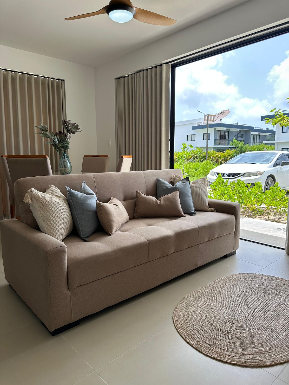 Apartamento amueblado en venta y alquiler en zona turística de Bávaro Foto 7286285-10.jpg