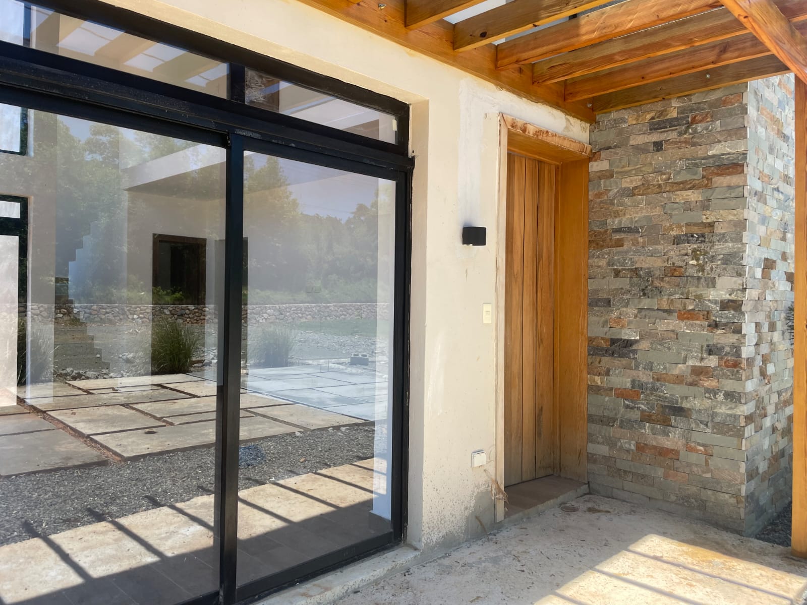 Vendo Hermosa Villa 2 Niveles en SABANETA  JARABACOA 770 Mts.2 PROXIMO Foto 7286597-5.jpg