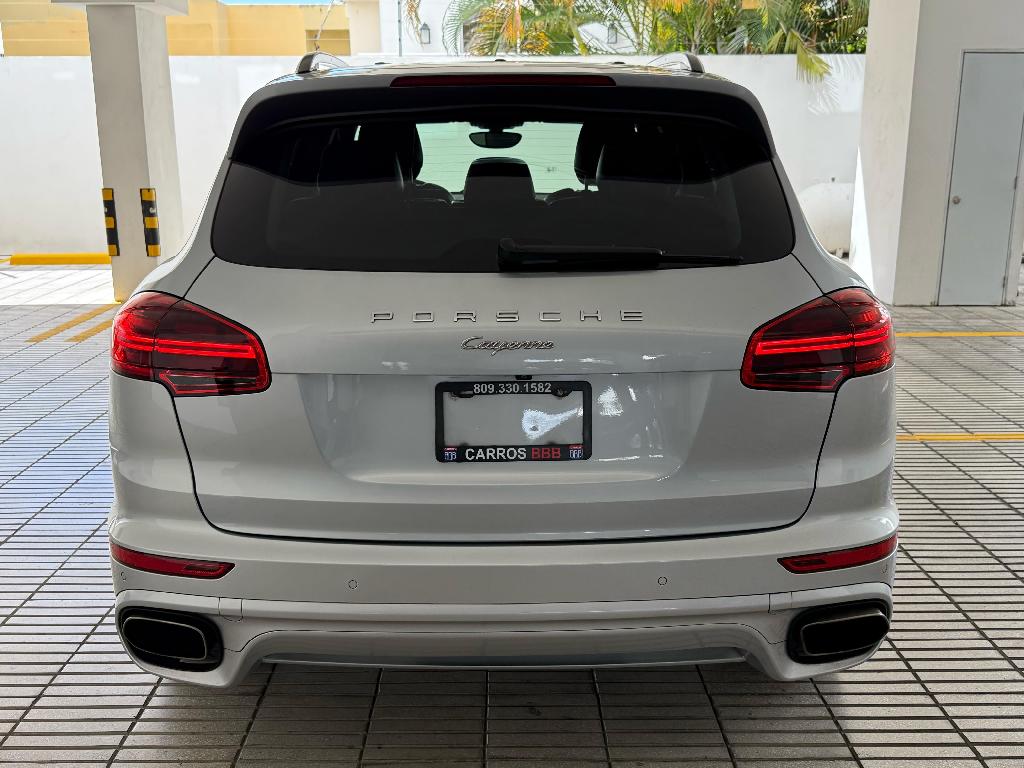 Porsche Cayenne Platinium Edition 2018 Foto 7286633-5.jpg