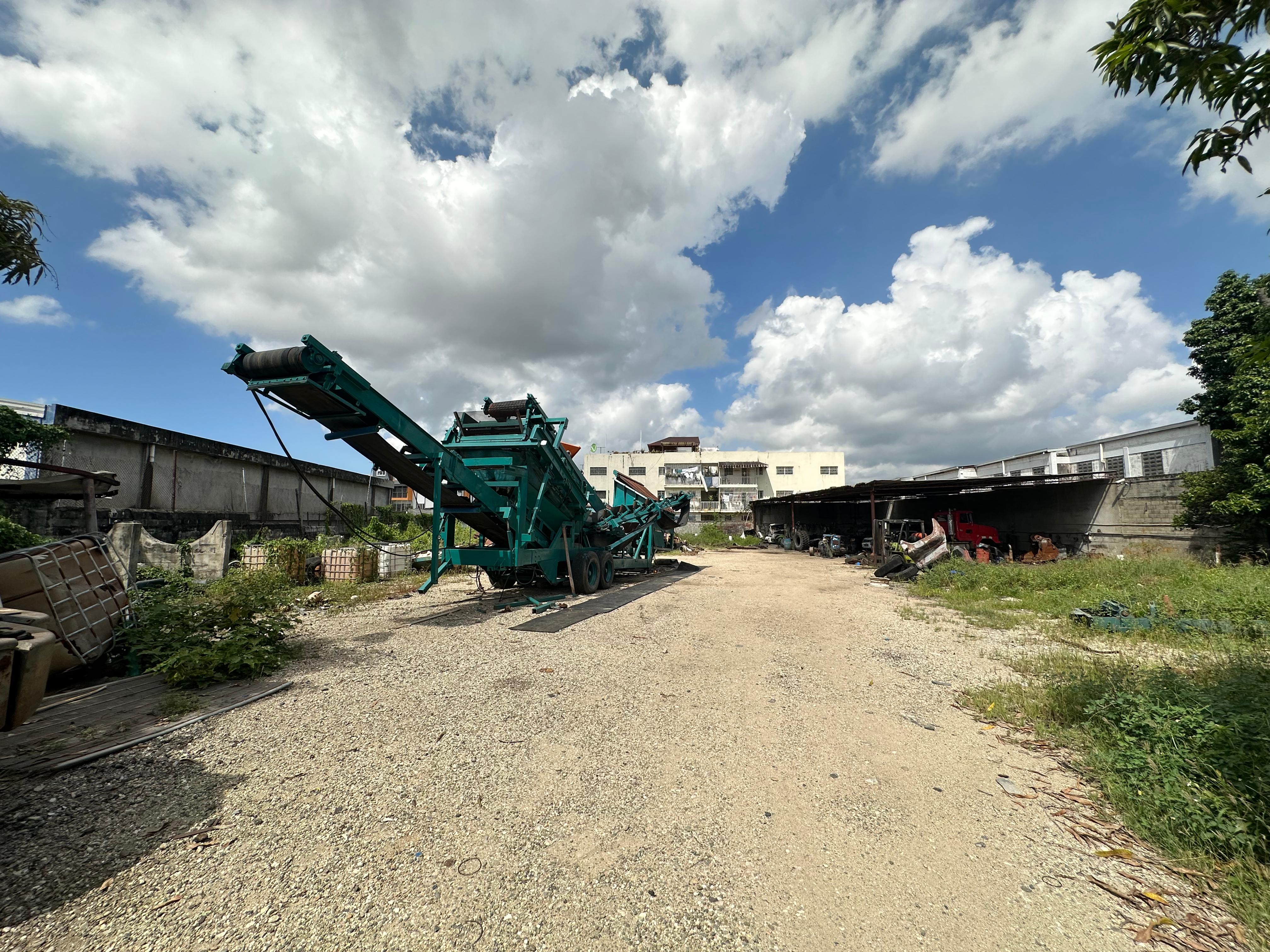 Venta y alquiler Terreno de 3925 Mts2  para nave industrial o almacén Foto 7286712-6.jpg
