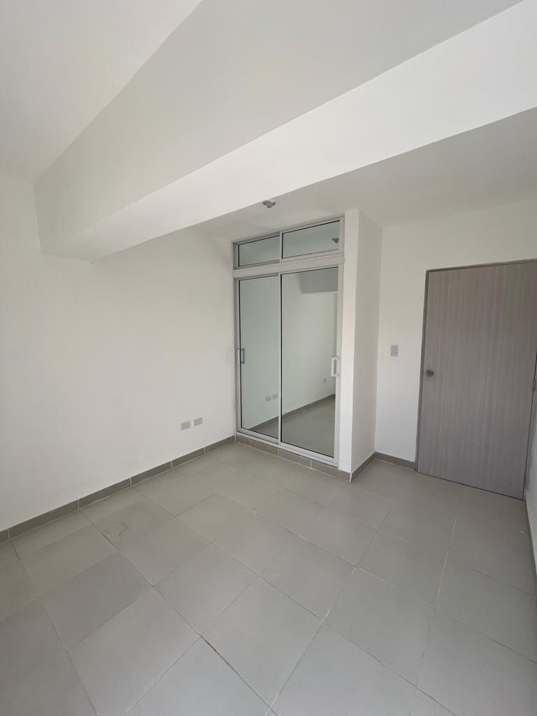Apartamento de 2 Habitaciones en Venta en Los 3 Ojos. Foto 7286889-10.jpg