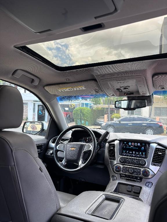 chevrolet suburban tahoe 2020 en Santo Domingo Este Foto 7286956-4.jpg