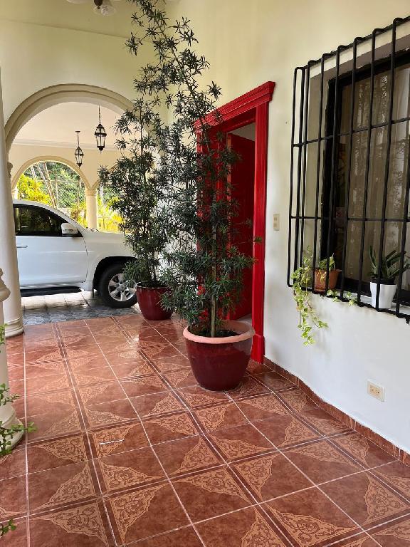 VENDO CASA EN LA ALAMEDA  Foto 7287030-3.jpg