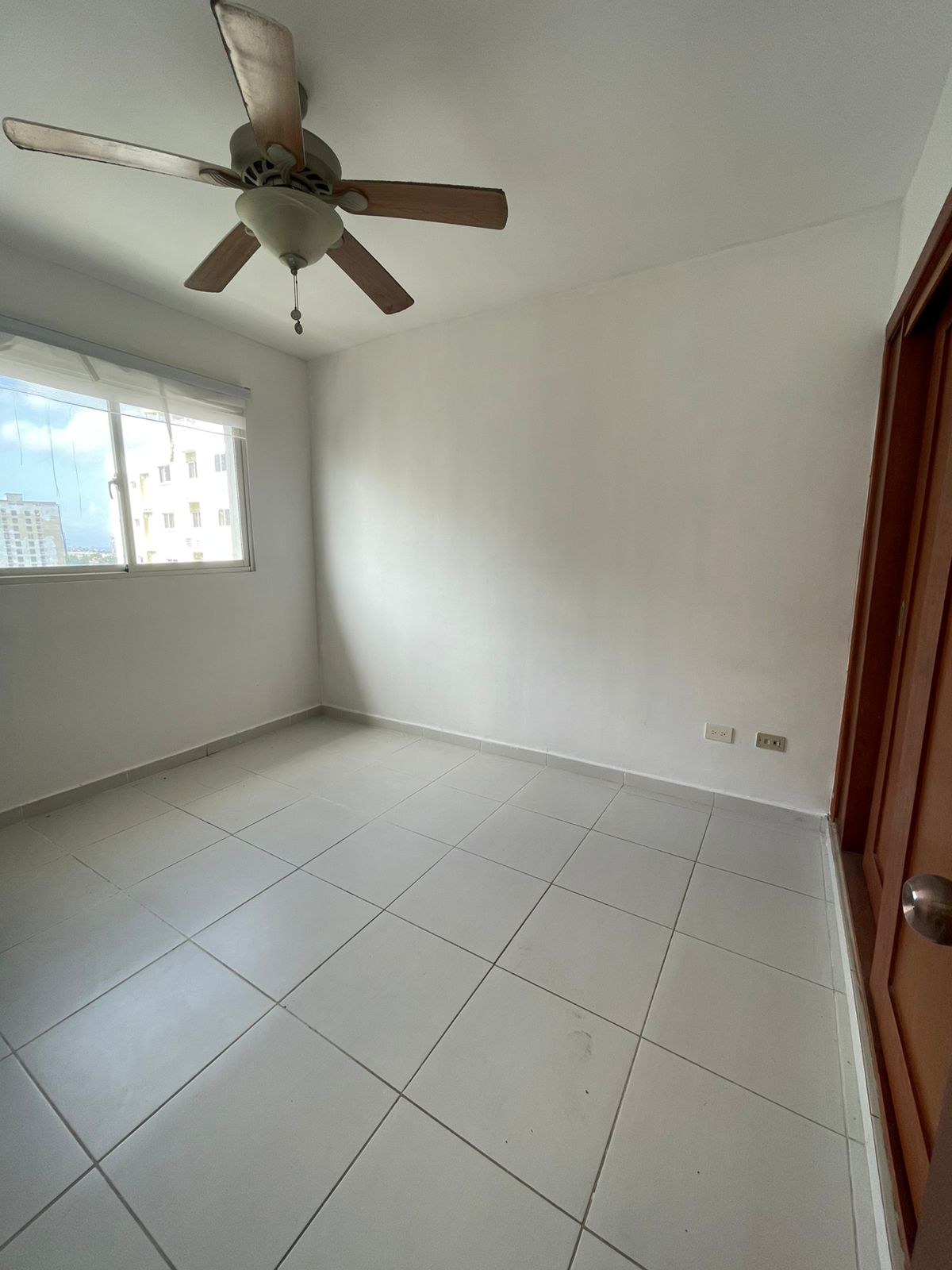 Apartamento Tipo A en Piso 10 – San Isidro  Foto 7287053-5.jpg