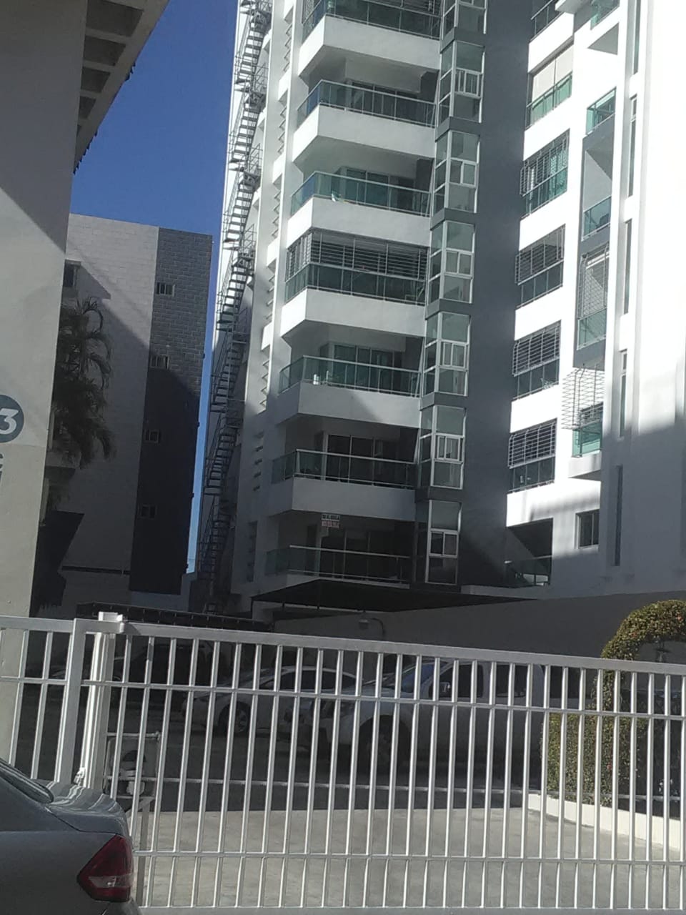 bella vista excelente apartamento en torre  con lineal blanca ascensor Foto 7287059-1.jpg