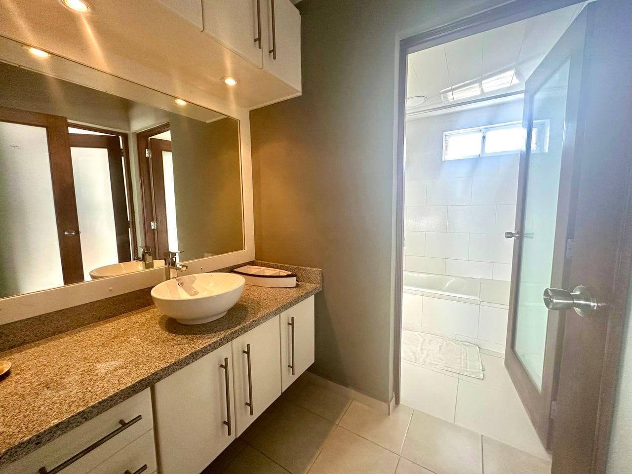 Apartamento de 2 Habitaciones en Venta en Juan Dolio.  Foto 7287067-7.jpg