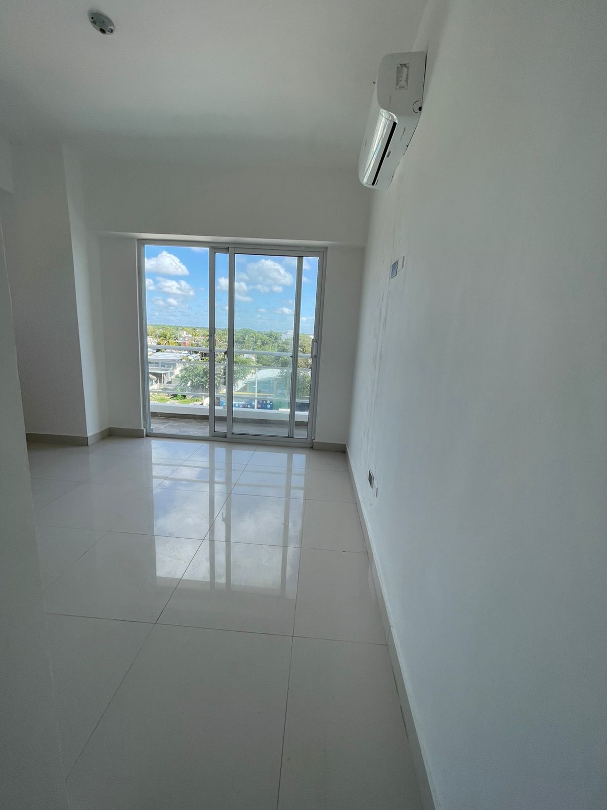 Apartamento en Venta en la Zona de Guayacanes.  Foto 7287108-1.jpg