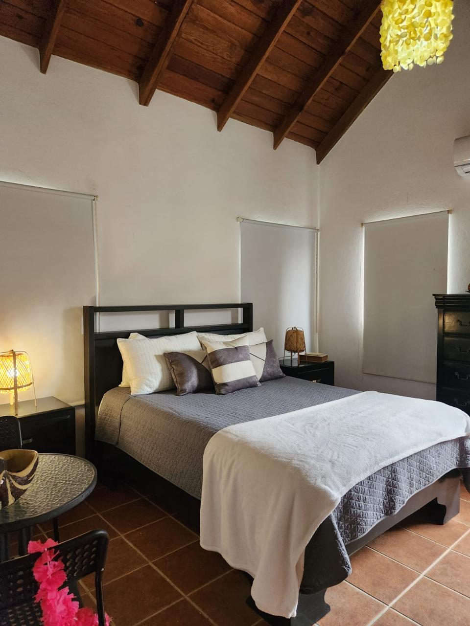 ????Villa estilo rancho en Metro Country Club – Juan Dolio Foto 7287123-3.jpg