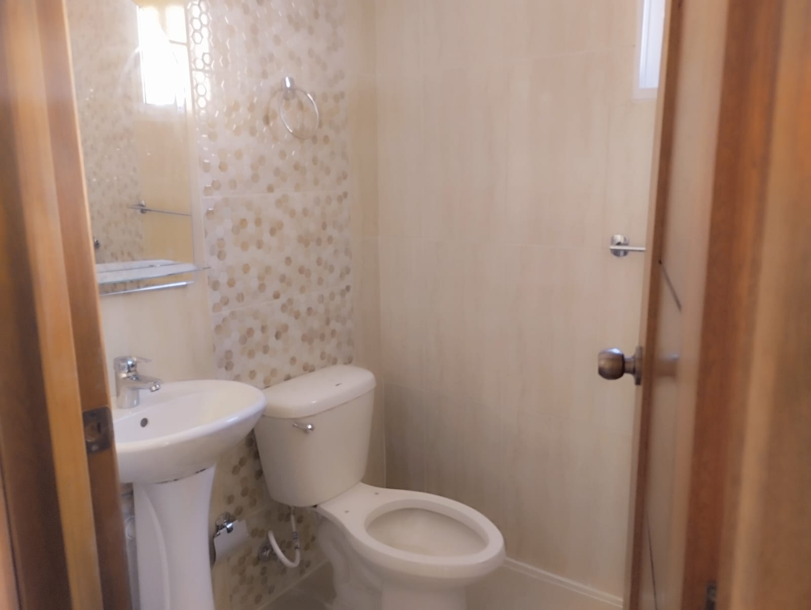VENDO APARTAMENTO EN LA JACOBO  MAJLUTA Foto 7287181-2.jpg