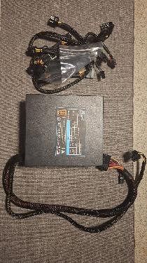 Powersupply Rosewill 750W 80 Plus Bronze Foto 7287195-1.jpg