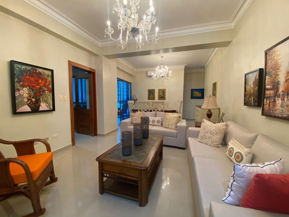 APARTAMENTO EN ALQUILER UBICADO EN EL PRESTIGIOSO SECTOR DE NACO Foto 7287216-1.jpg
