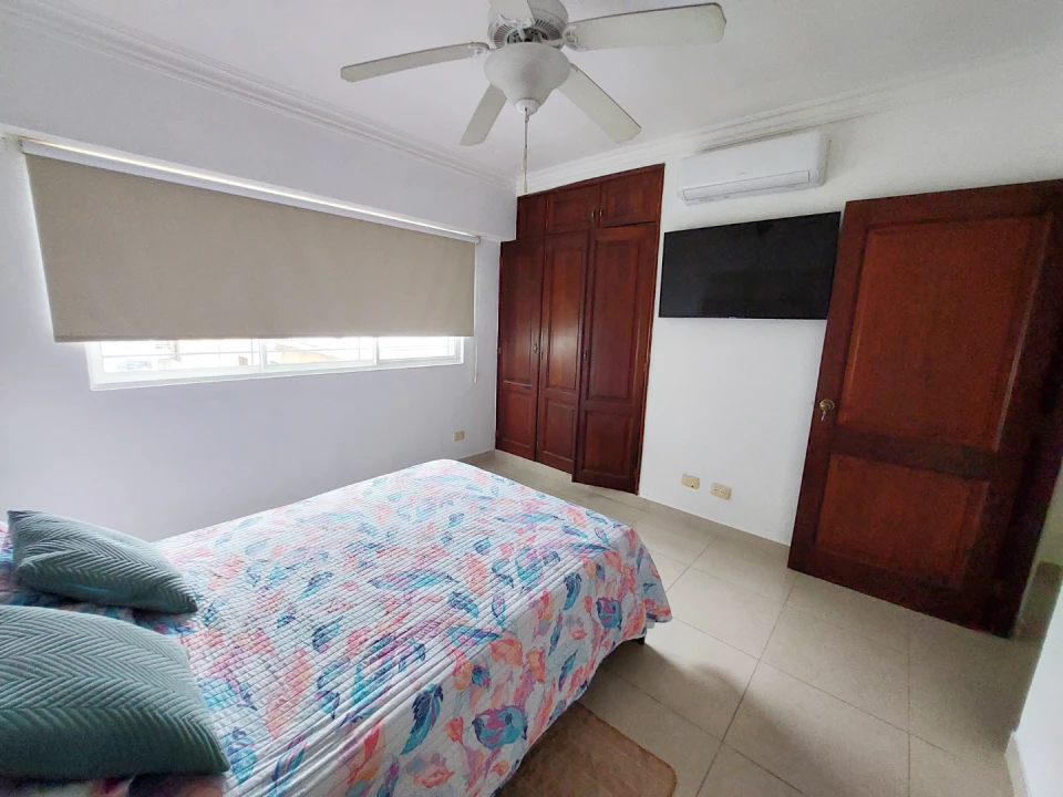 APARTAMENTO EN ALQUILER UBICADO EN EL PRESTIGIOSO SECTOR DE NACO Foto 7287235-10.jpg