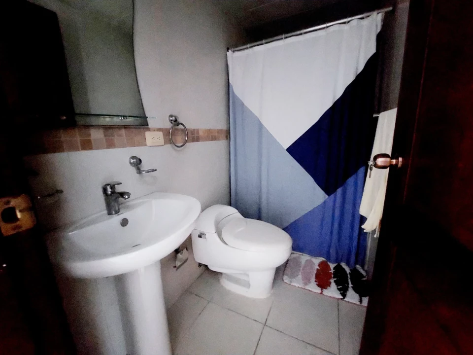APARTAMENTO EN ALQUILER UBICADO EN EL PRESTIGIOSO SECTOR DE NACO Foto 7287235-11.jpg