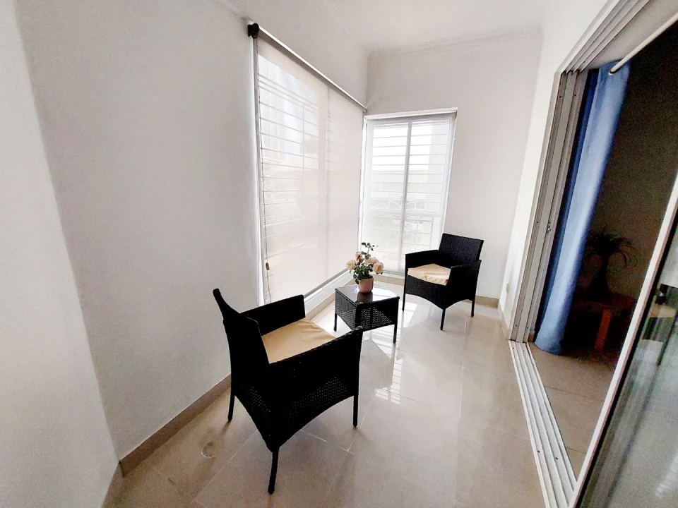 APARTAMENTO EN ALQUILER UBICADO EN EL PRESTIGIOSO SECTOR DE NACO Foto 7287235-3.jpg
