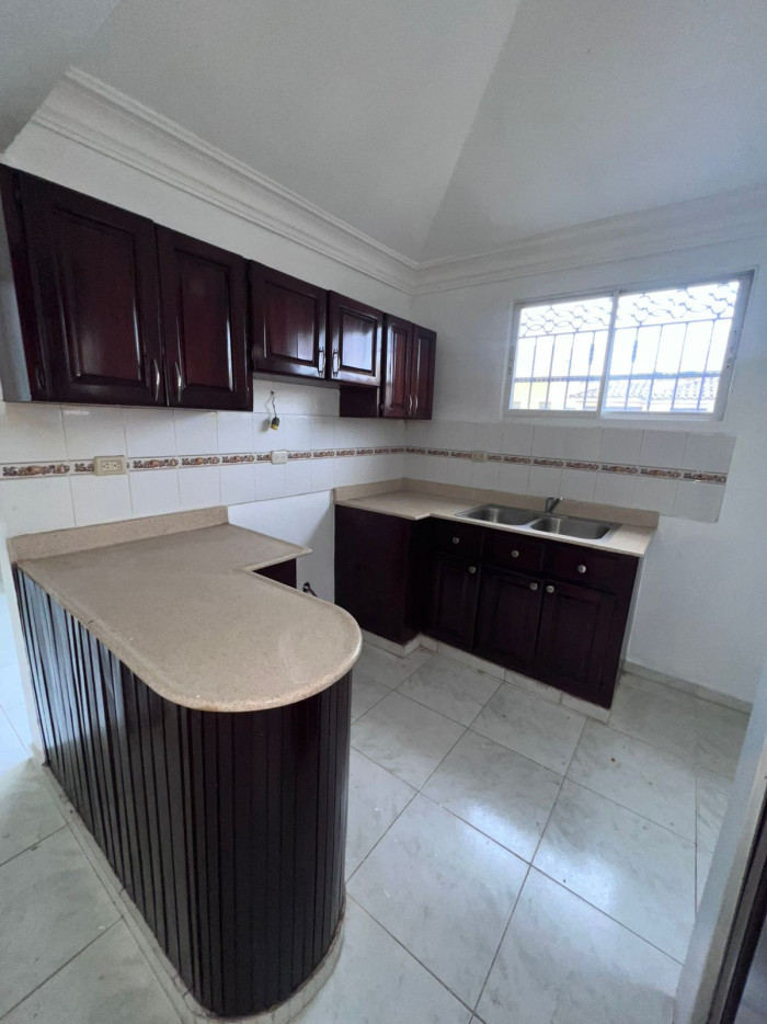 VENTA DE 4TO NIVEL EN HACIENDA GUTIERREZ EN GURABO Foto 7287534-2.jpg