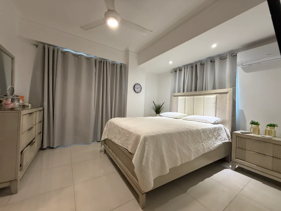 Moderno en venta  apartamento ubicado en EVARISTO MORALES Foto 7287549-8.jpg