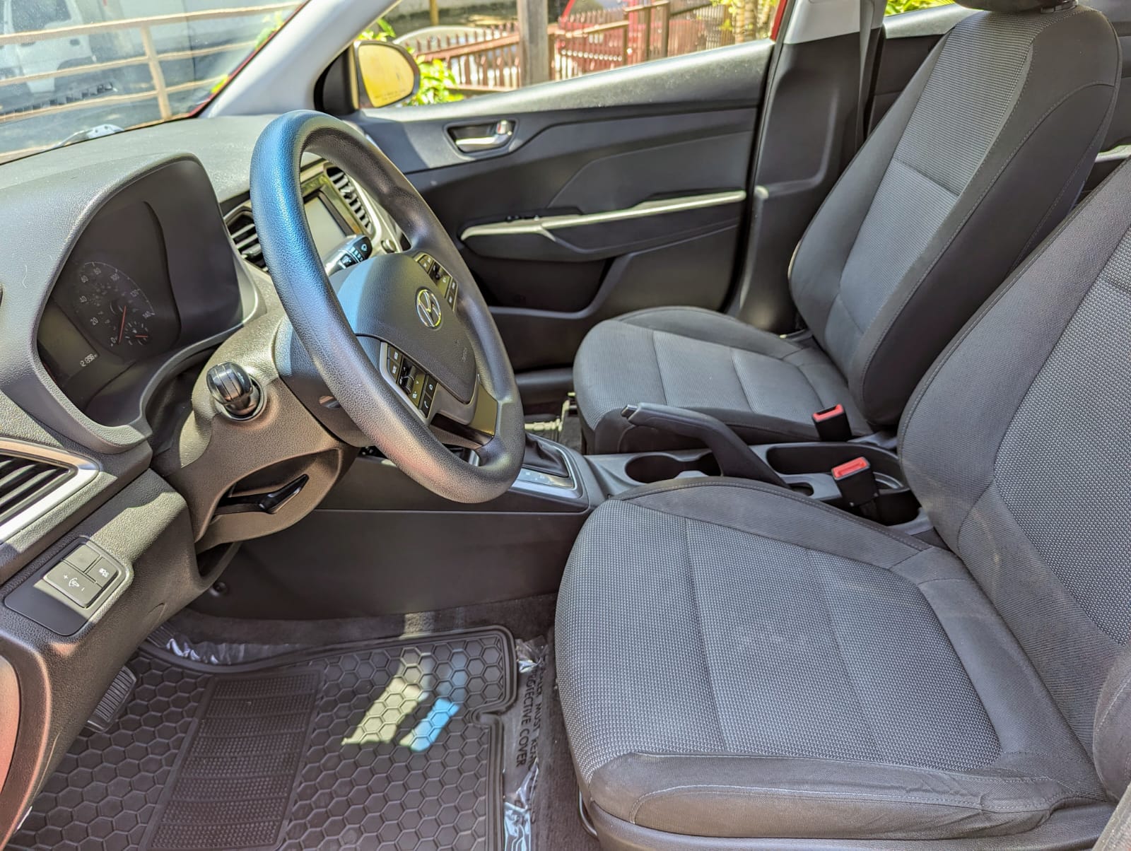 Hyundai Accent 2018 Foto 7287563-5.jpg