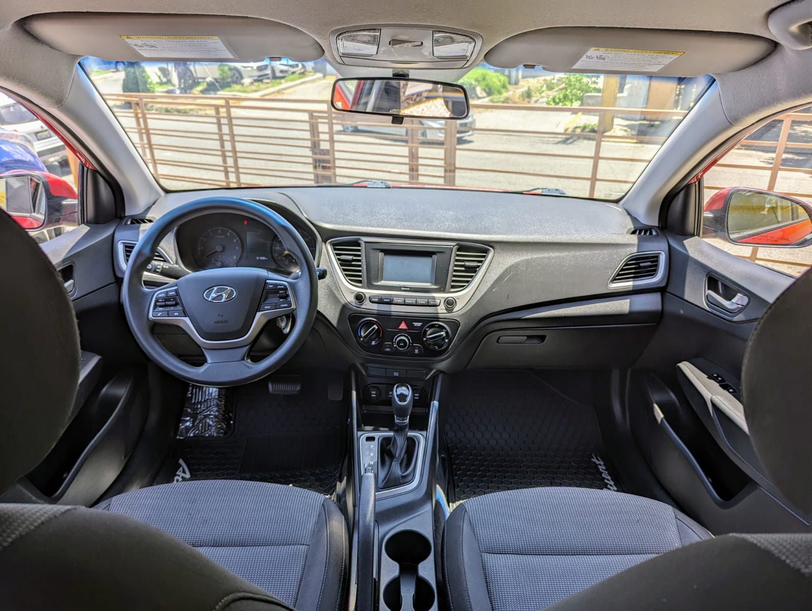 Hyundai Accent 2018 Foto 7287563-7.jpg