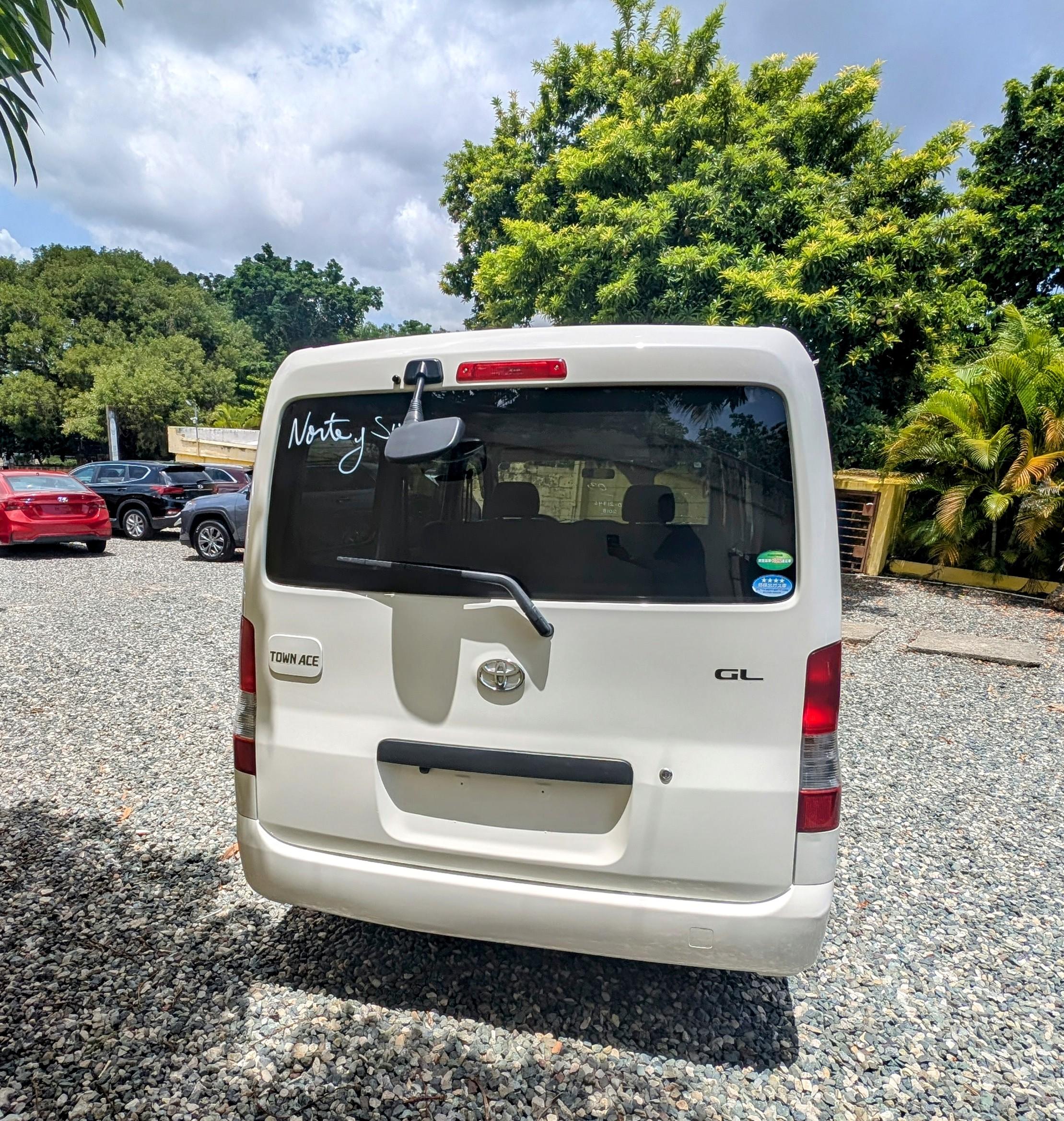 Toyota TownAce 2019 Foto 7287566-6.jpg