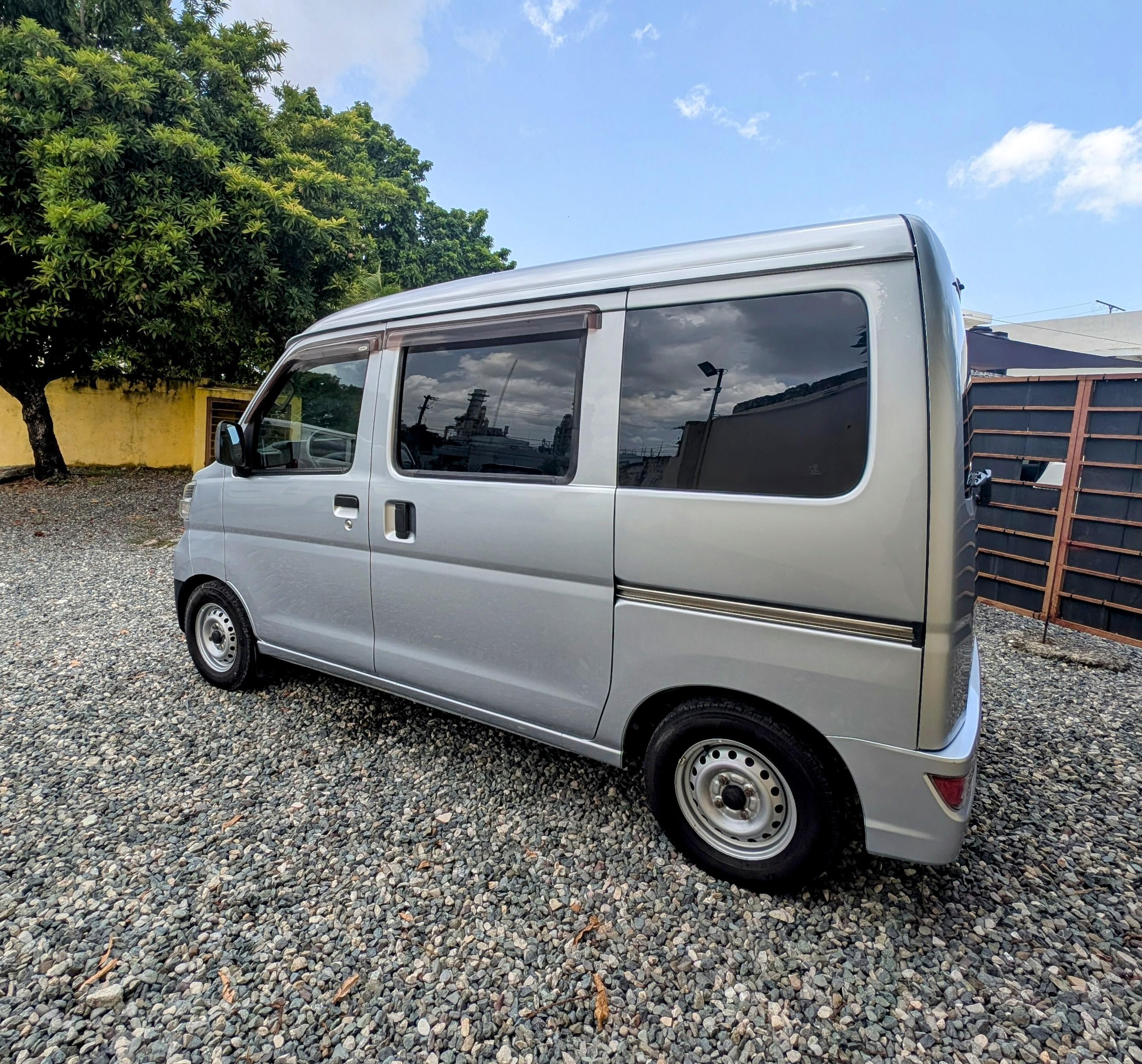 Daihatsu Hijet 2019 Foto 7287567-6.jpg