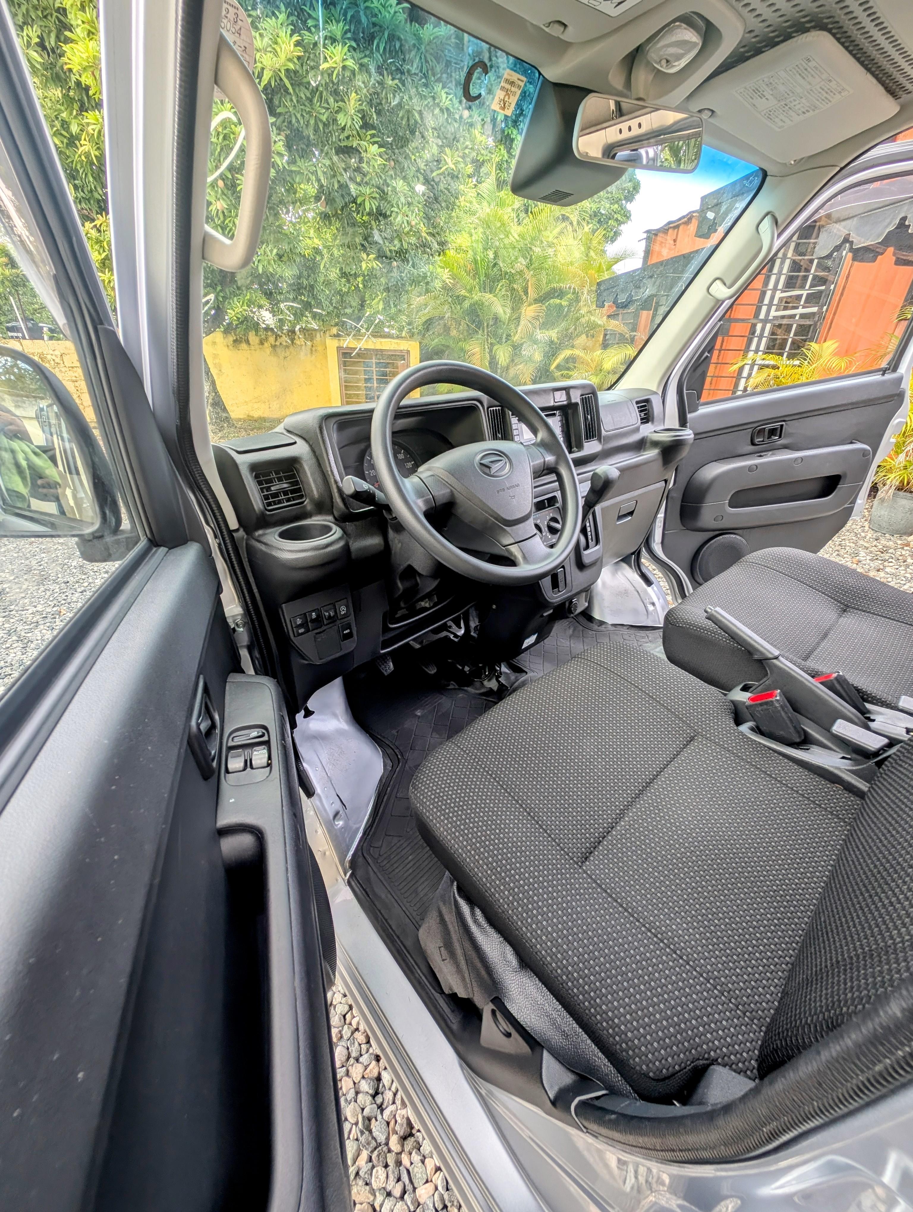 Daihatsu Hijet 2019 Foto 7287567-9.jpg