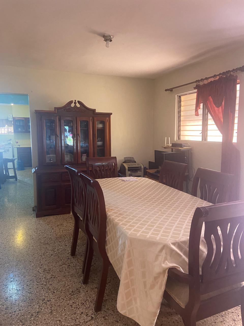 Casa en El Millón con 6 habitaciones y 286 m2 de construcción Foto 7287940-5.jpg