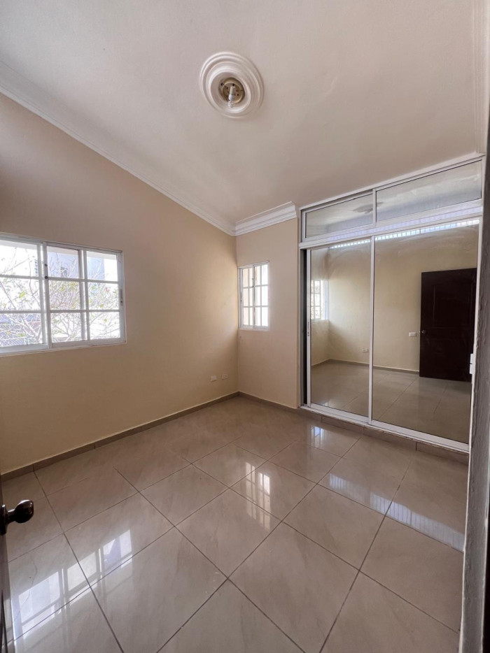 Casa en Alquiler en El Millón – Uso Comercial o Residencial Foto 7287988-8.jpg