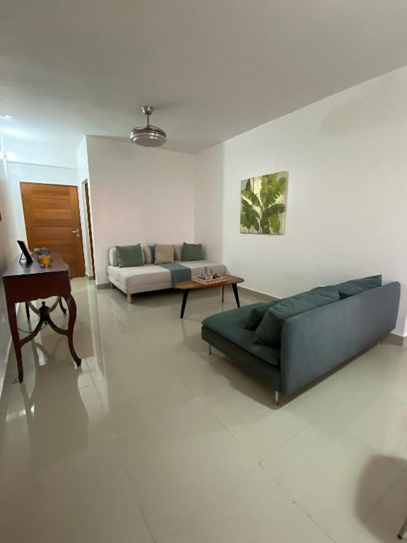 ALQUILO APARTAMENTO EN GAZCUE UN 4 NIVEL Foto 7288001-6.jpg