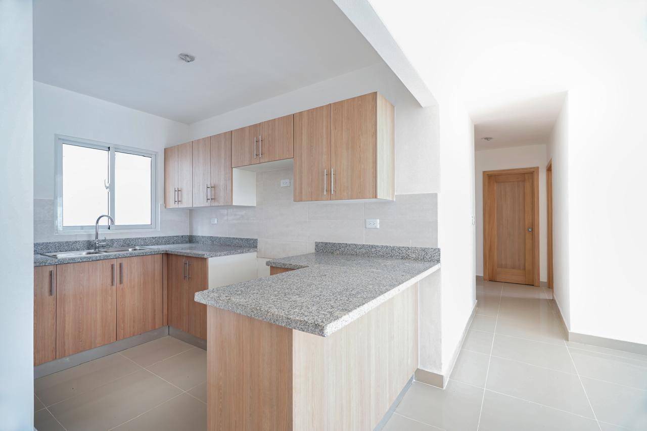 Apartamento de 3 Habitaciones en Venta en el Ensanche Isabelita.  Foto 7288075-5.jpg