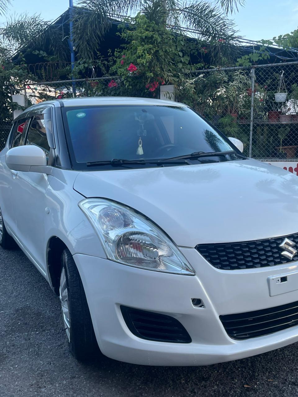 SUZUKI SWIFT 2012 - TRACCION DELANTERA 4X4  Foto 7288401-10.jpg