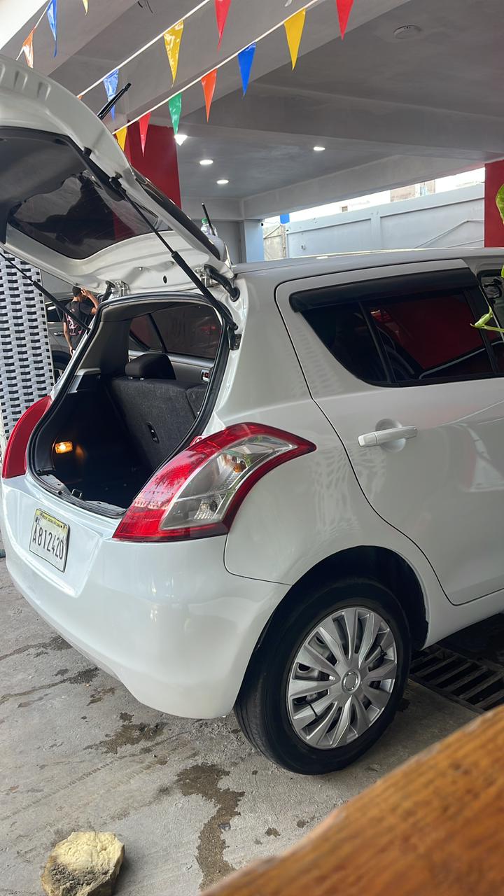 SUZUKI SWIFT 2012 - TRACCION DELANTERA 4X4  Foto 7288401-6.jpg