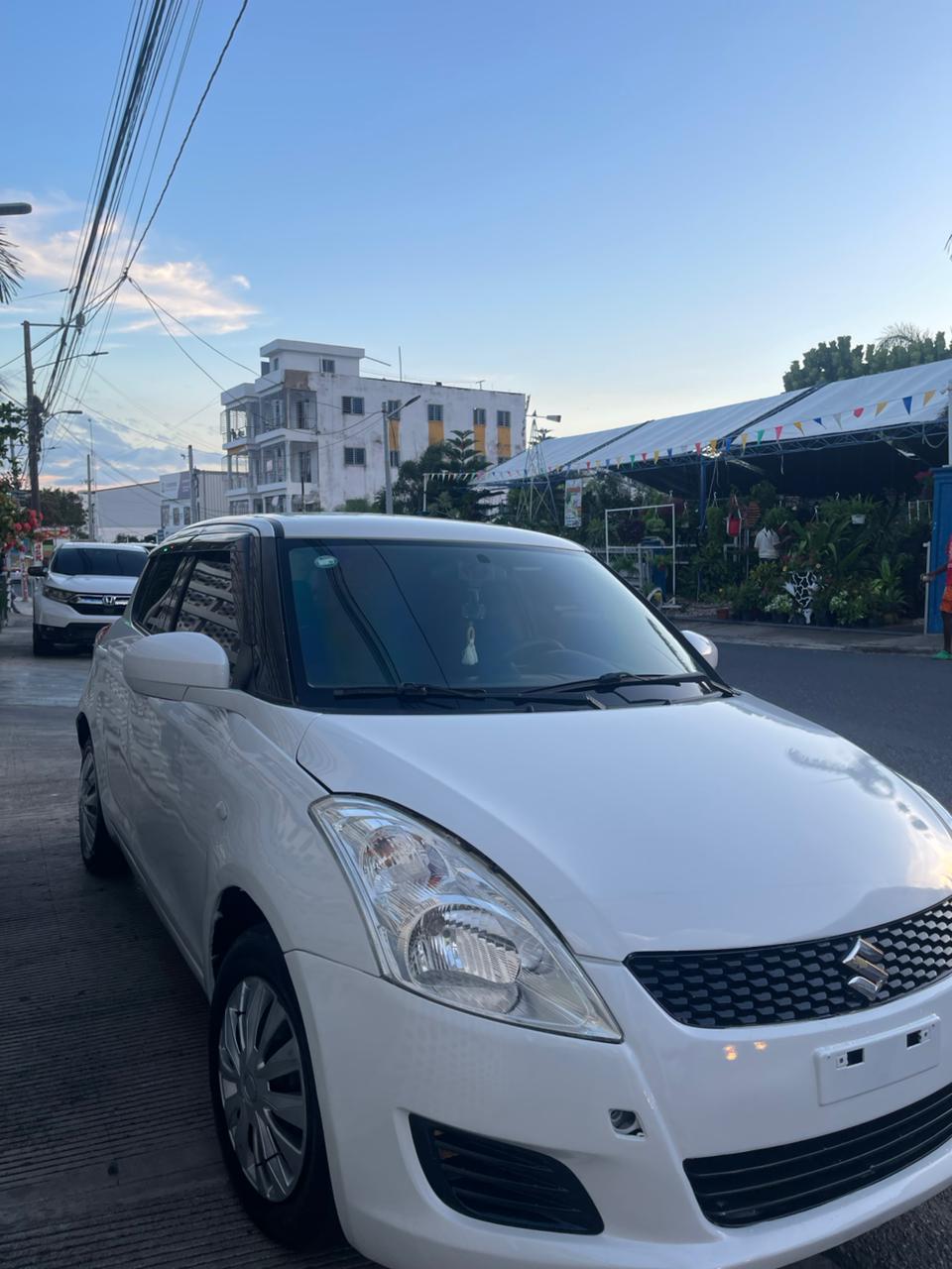 SUZUKI SWIFT 2012 - TRACCION DELANTERA 4X4  Foto 7288401-7.jpg