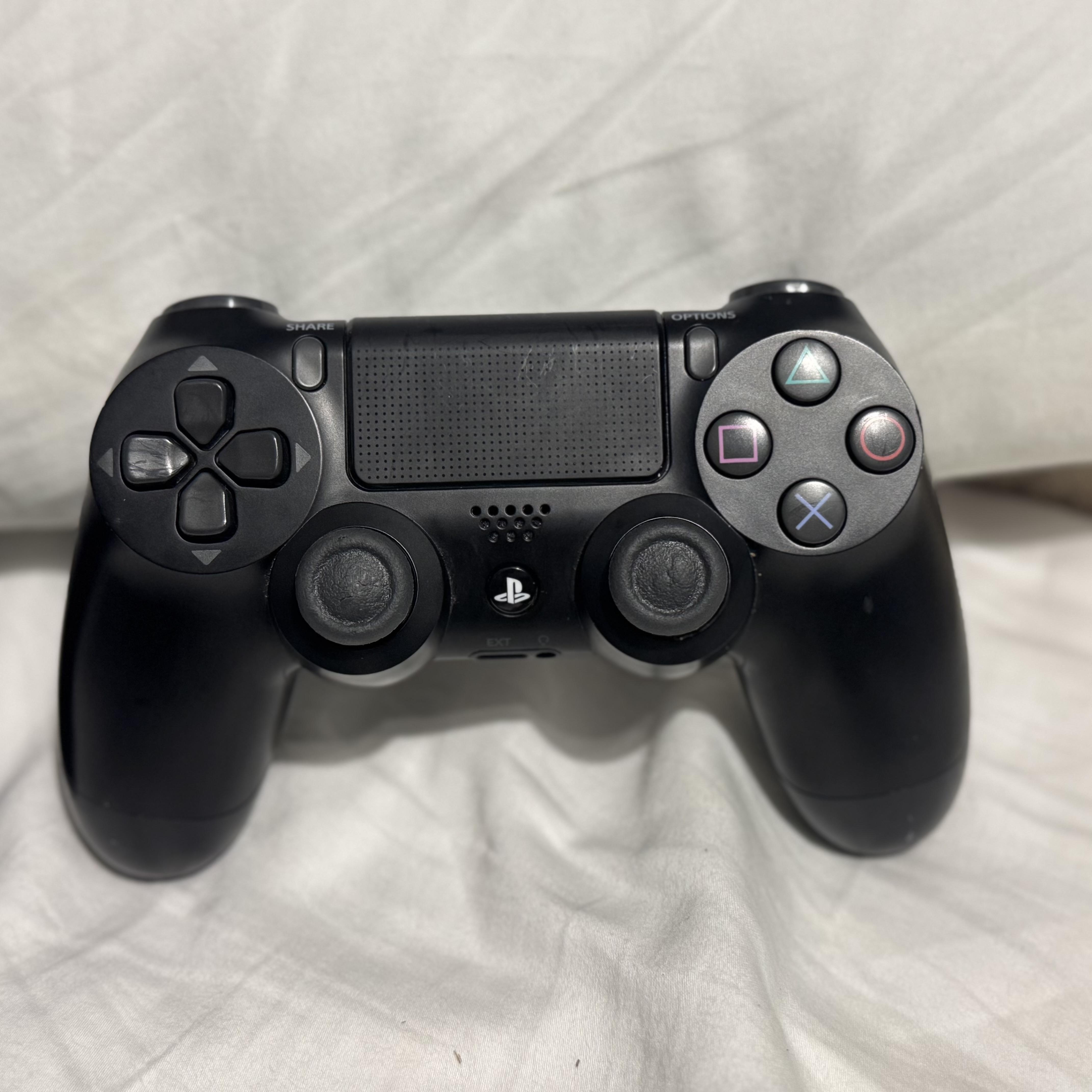 PS4 SLIM 1TB USADO Foto 7288424-5.jpg