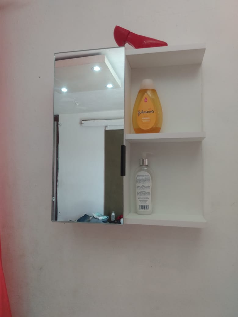 botiquines de baño Foto 7288451-7.jpg