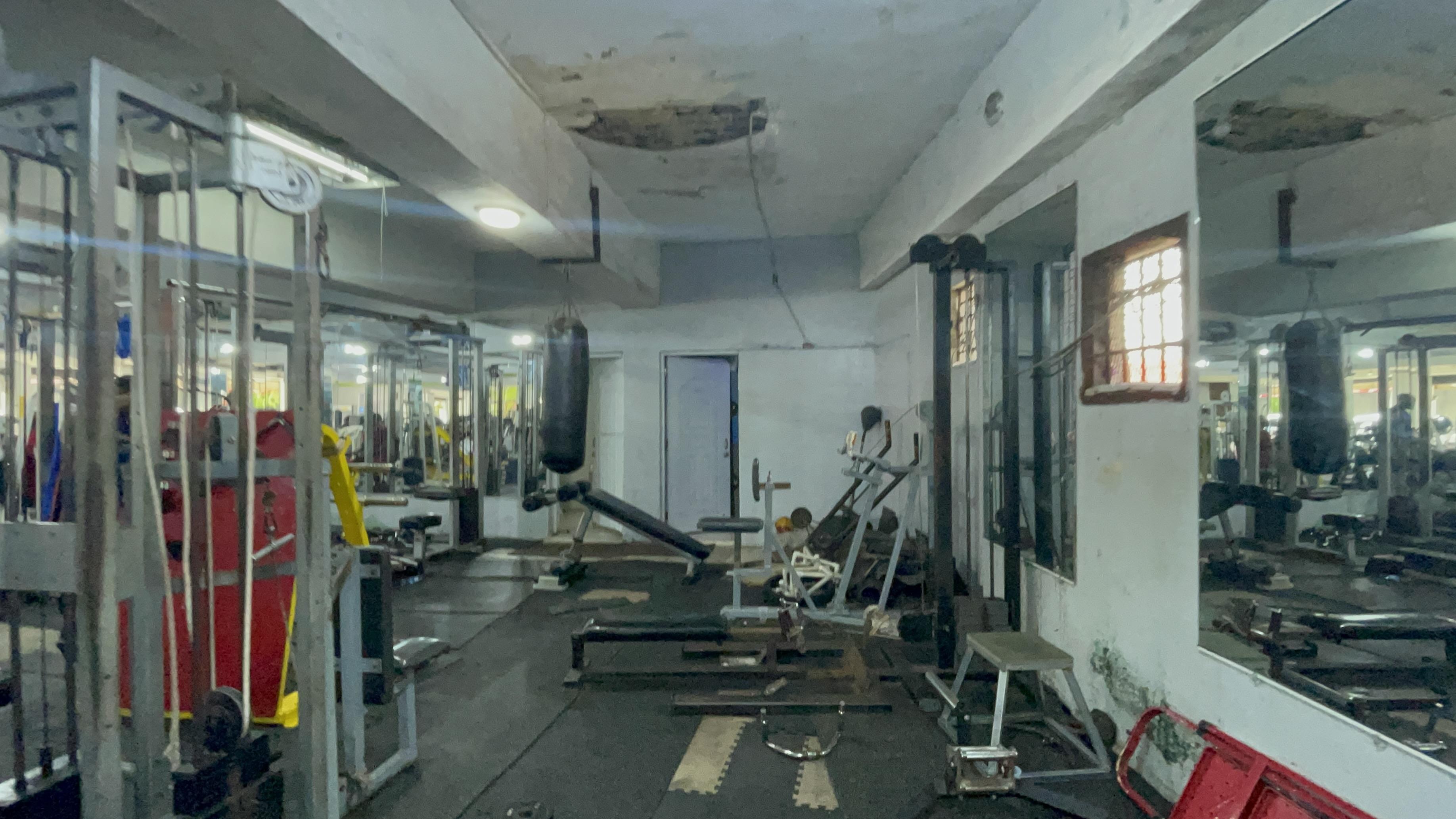 Vendo gimnasio mobiliarios en buen punto  Foto 7288479-7.jpg