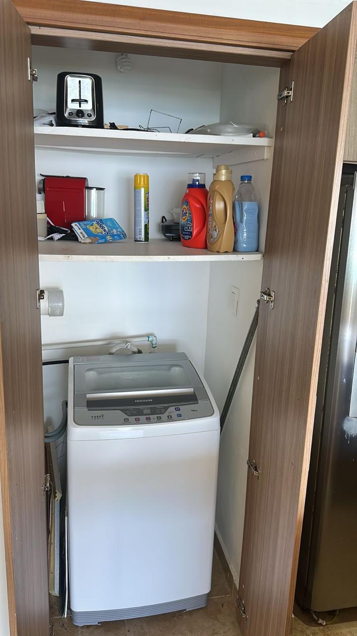 Vendo Hermoso Apartamento en PRIMERA Línea de Playa  Juan Dolió en MAR Foto 7288589-7.jpg