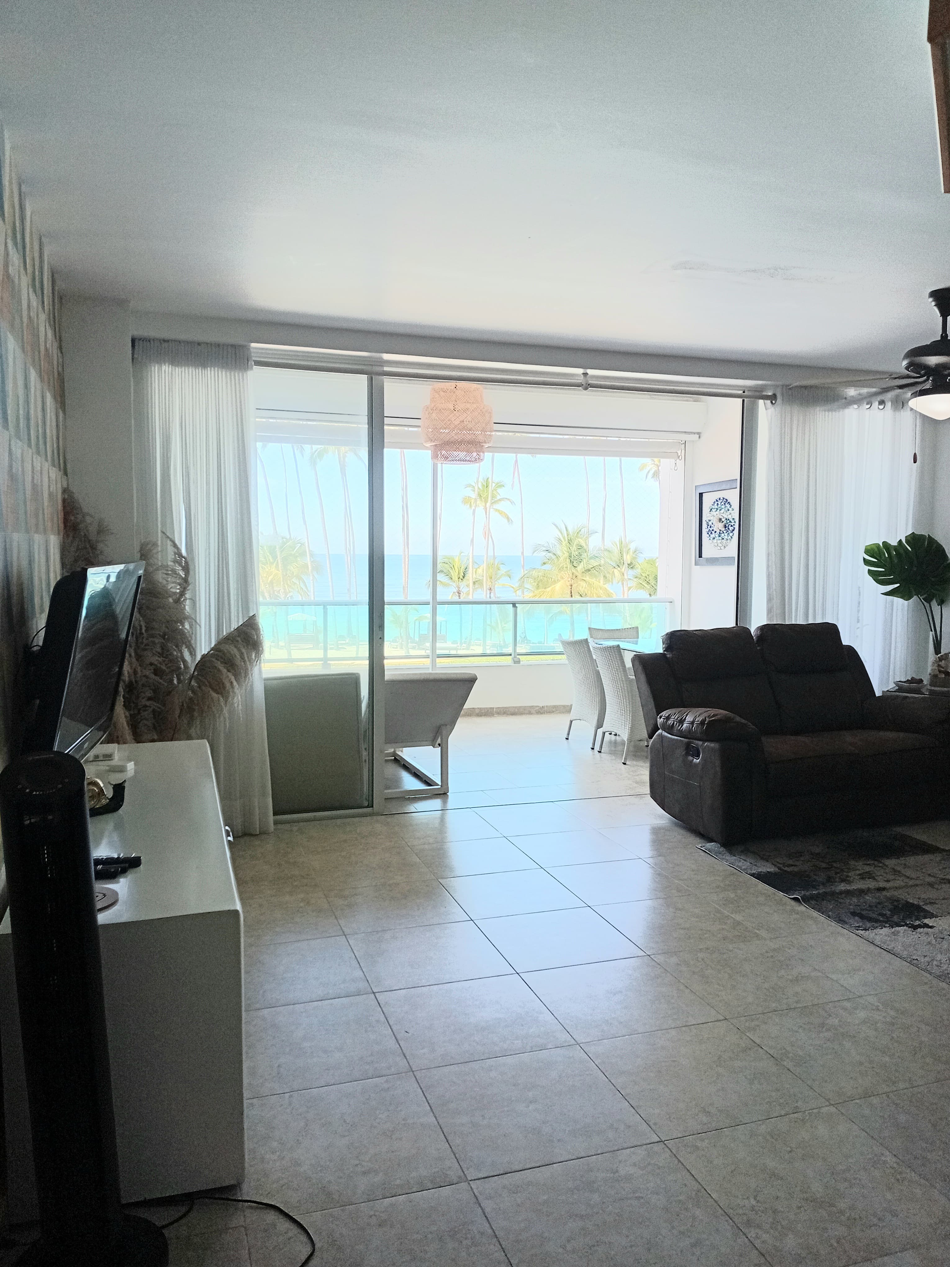 Vendo Hermoso apartamento en PRIMERA Línea de Playa Juan Dolió en MARB Foto 7288592-8.jpg
