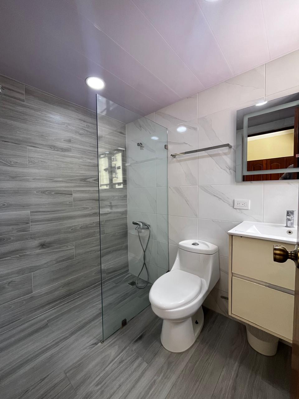 Apartamento amueblado en alquiler en el Naco Foto 7288736-8.jpg