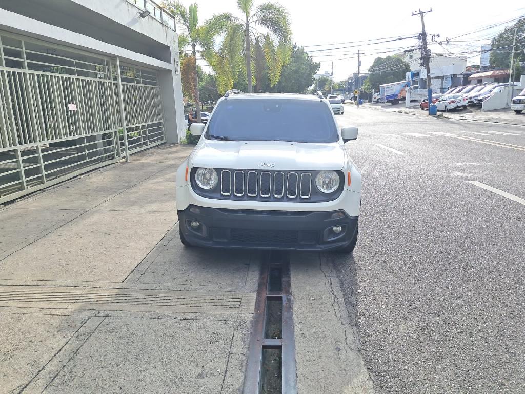Jeep Renegade Latitude 2018 Foto 7288750-1.jpg